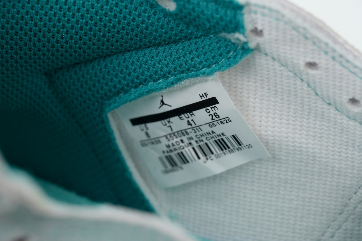 Air Jordan 1 OG Hi Retro“Turbo Green 555088-311