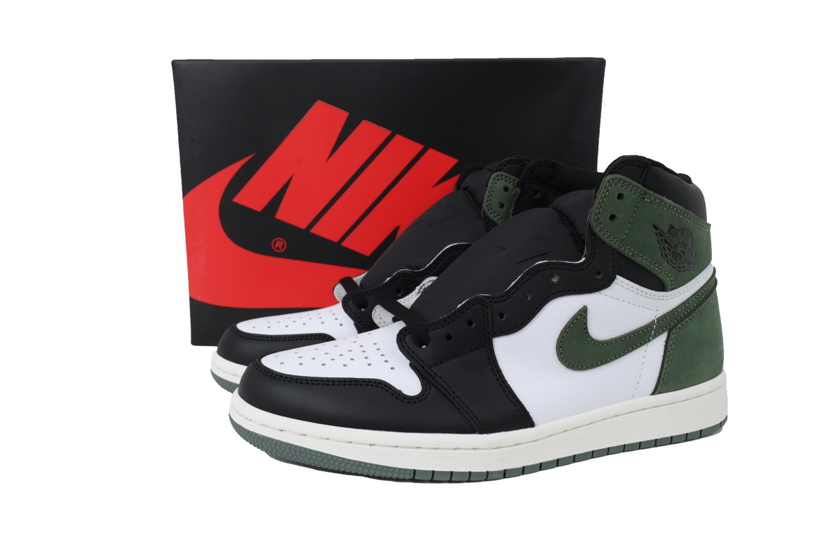 Air Jordan 1 Retro High OG 'Best Hand in the Game - Clay Green' 555088-135