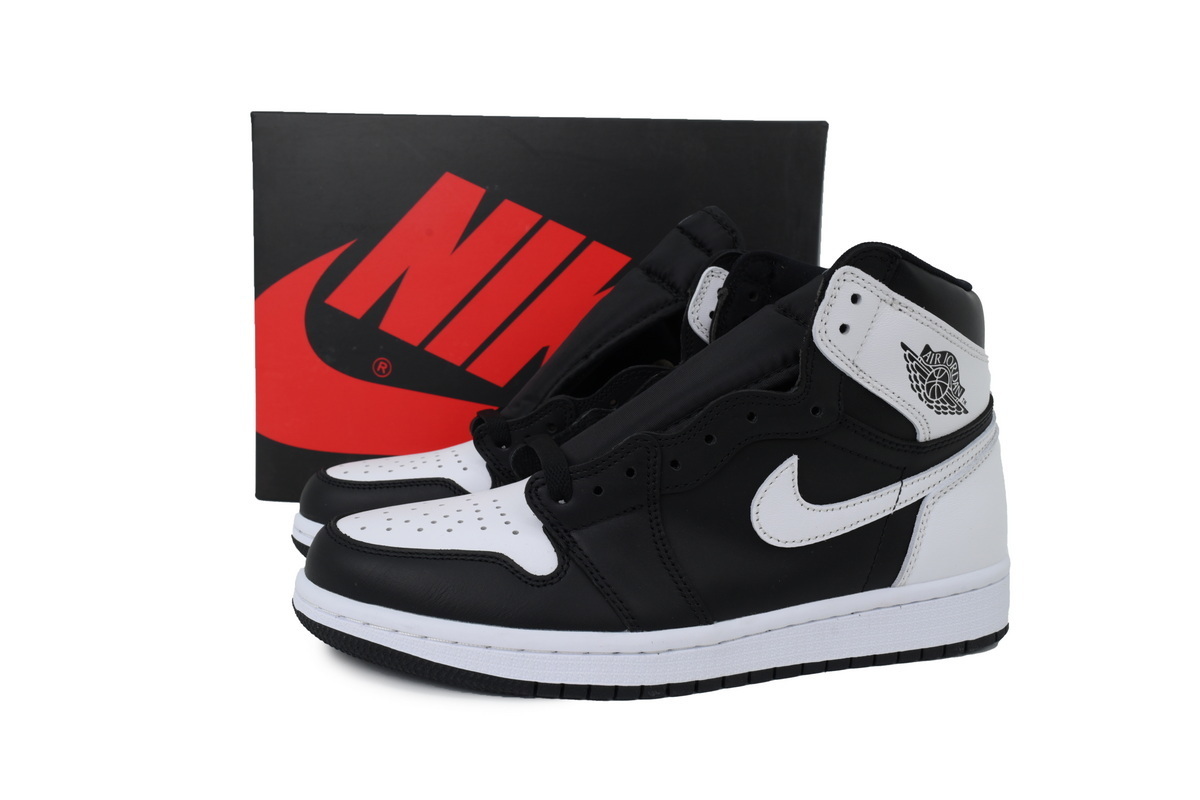 Air Jordan 1 Retro High OG 'Black White 2.0' DZ5485-010