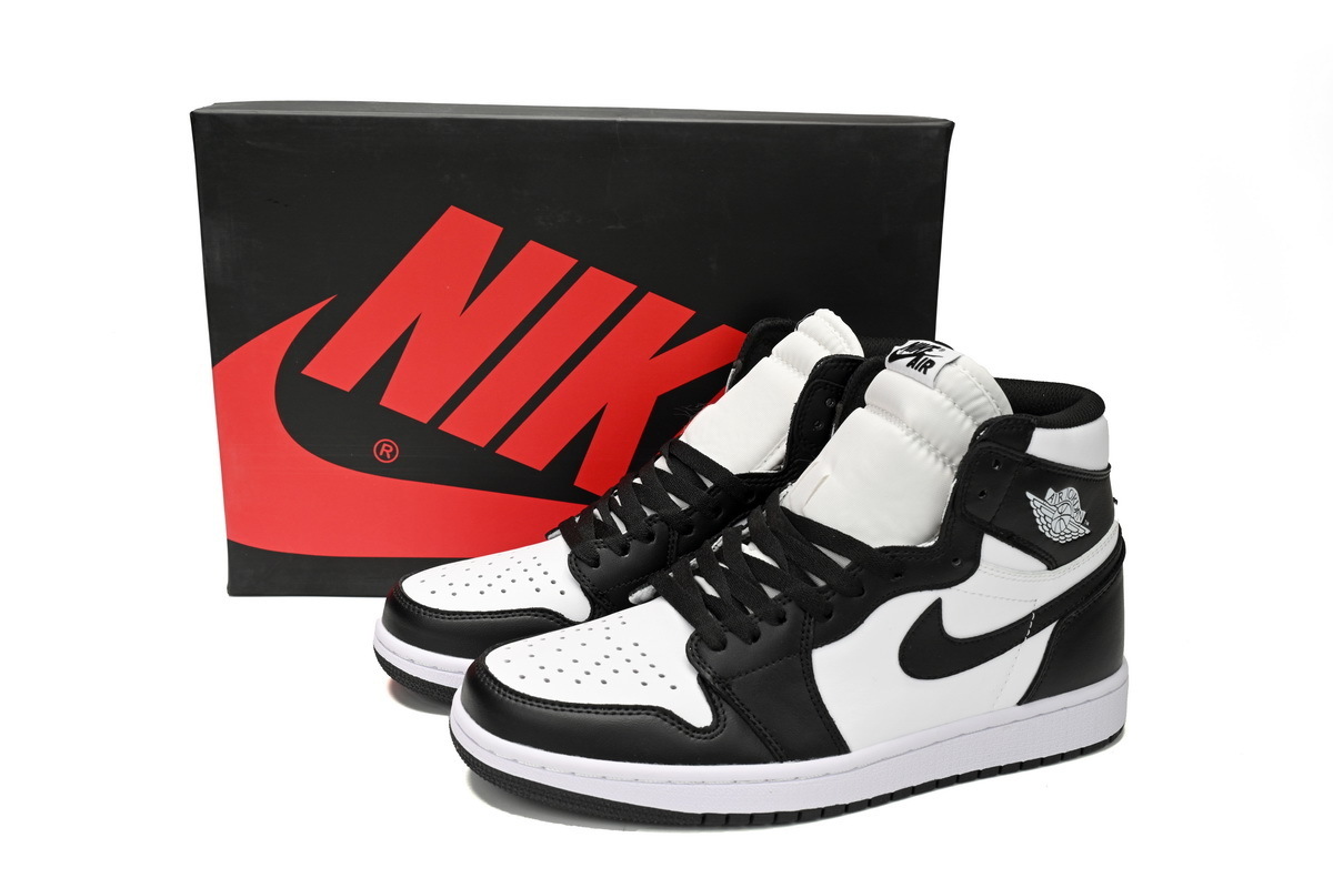 Air Jordan 1 Retro High OG 'Black White' 555088-010