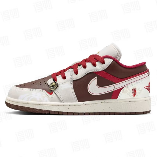 Air Jordan 1 Retro Low Beige IR7600-211