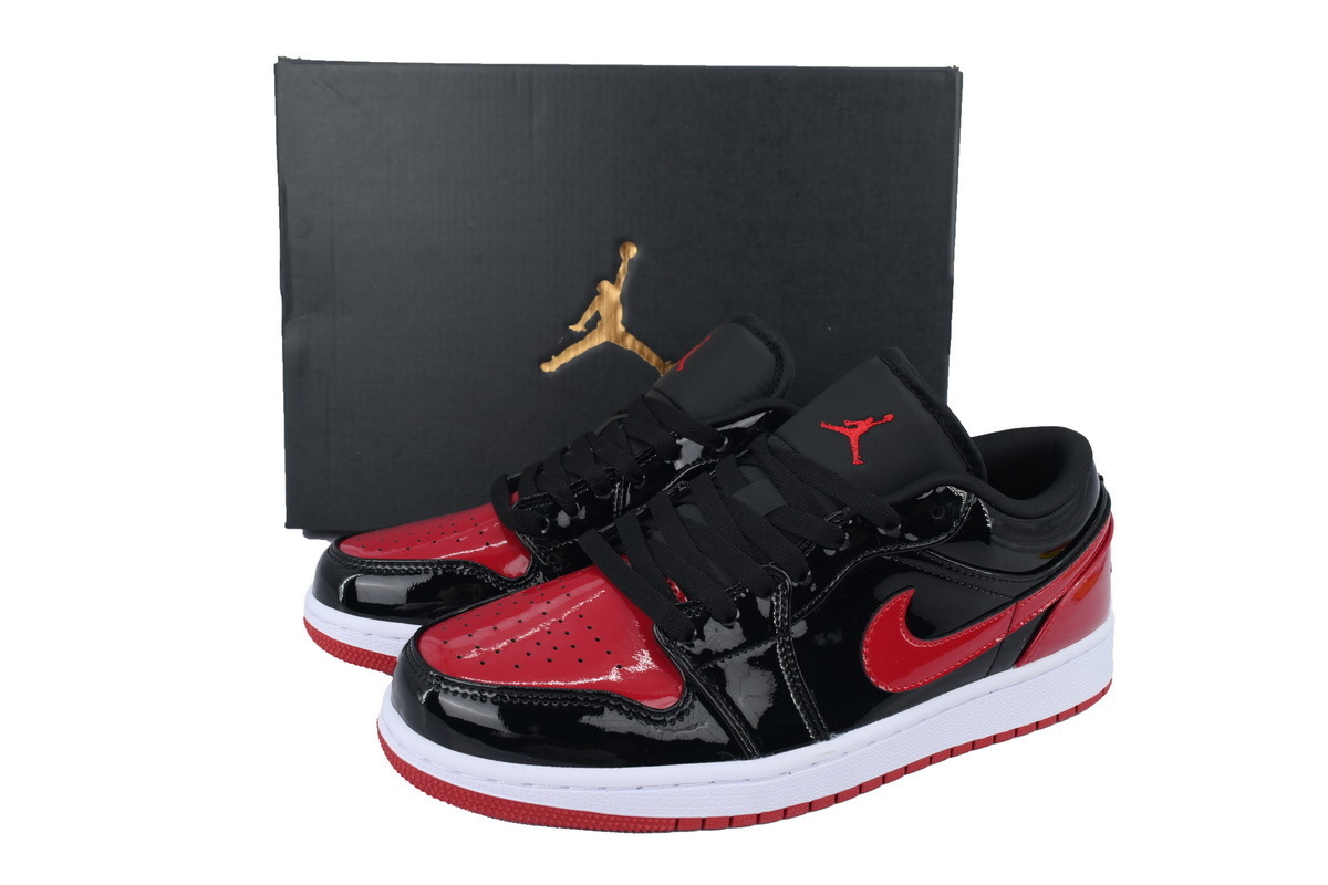 Air Jordan 1 Retro Low OG 'Black Red' 553558-063