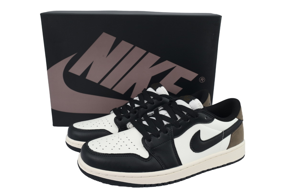 Air Jordan 1 Retro Low OG 'Mocha' CZ0790-102