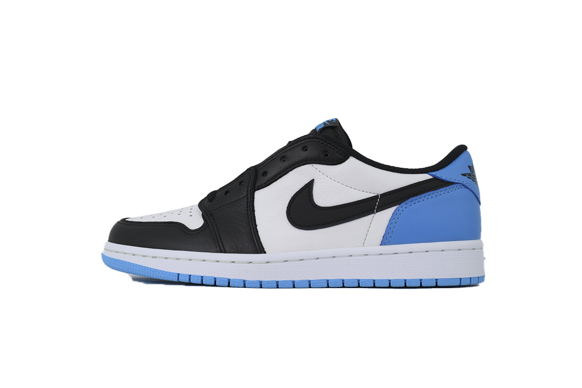 Air Jordan 1 Retro Low OG 'UNC' CZ0790-104