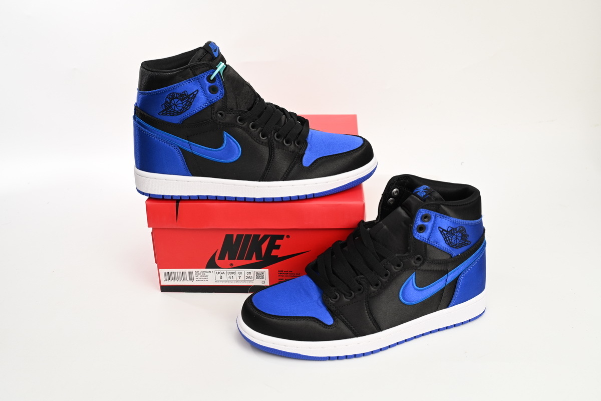 Air Jordan 1 Satin 'Royal' 921193-007