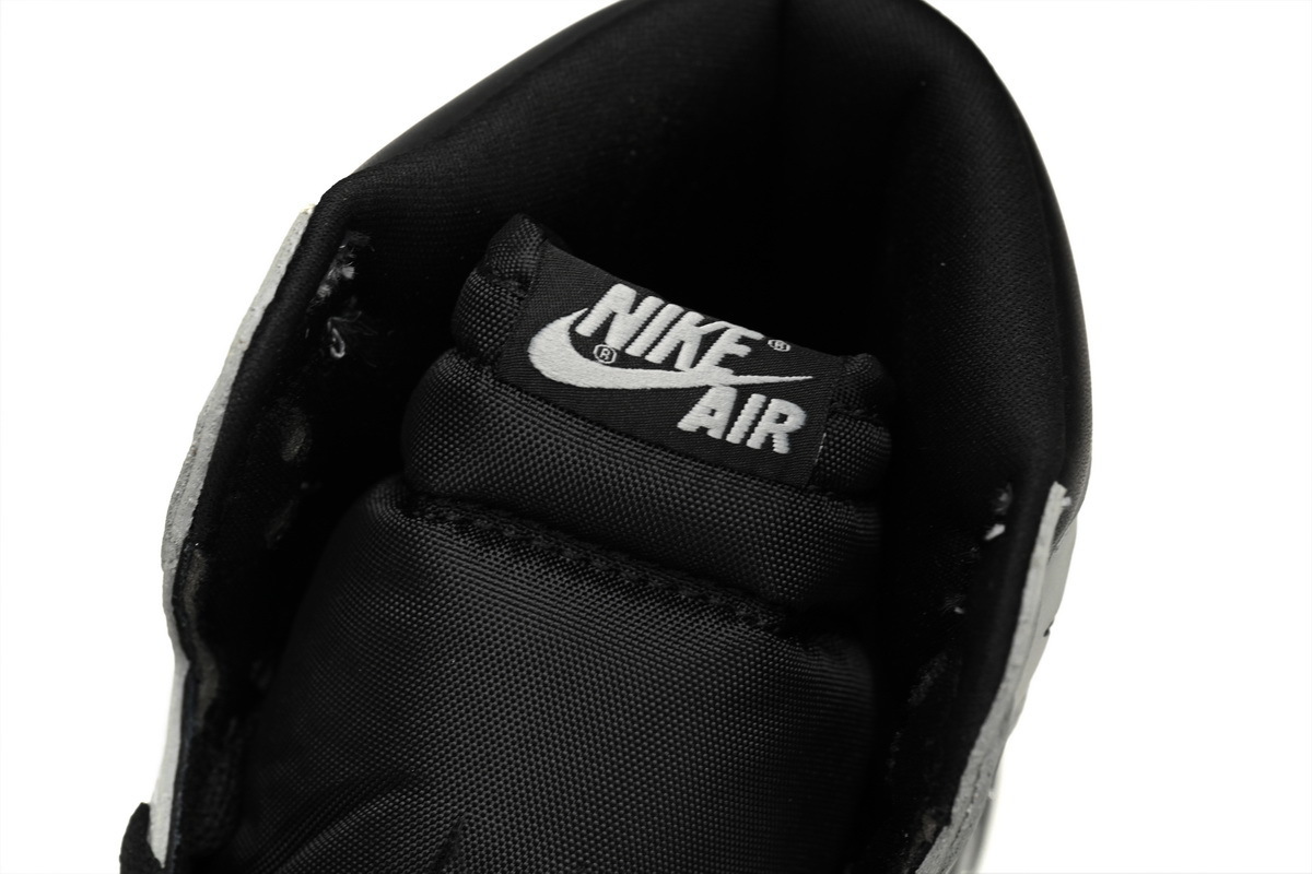 Air Jordan 1 Shadow 2.0 'Black Light Smoke Grey' 555088-035