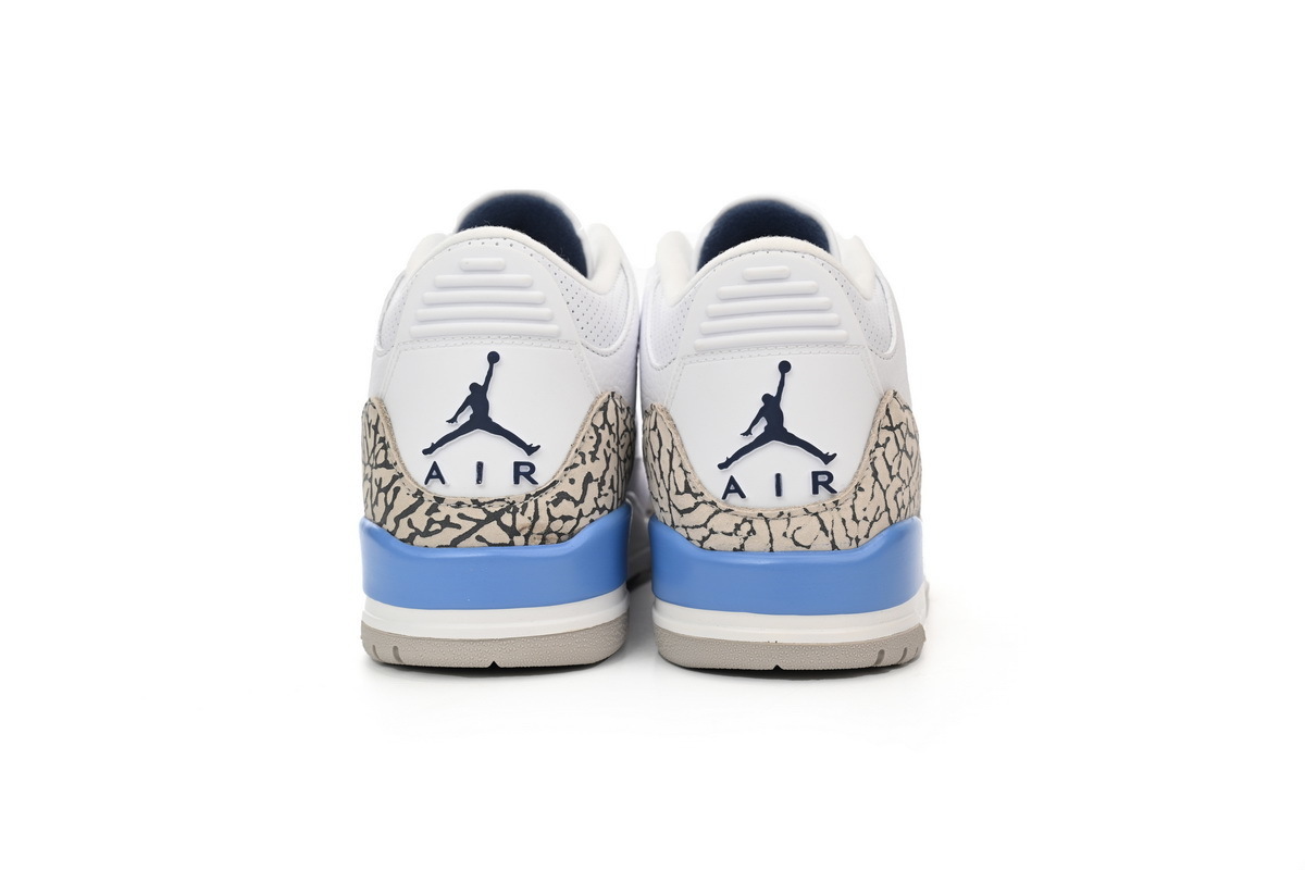 Air Jordan 3 Retro UNC CT8532-104