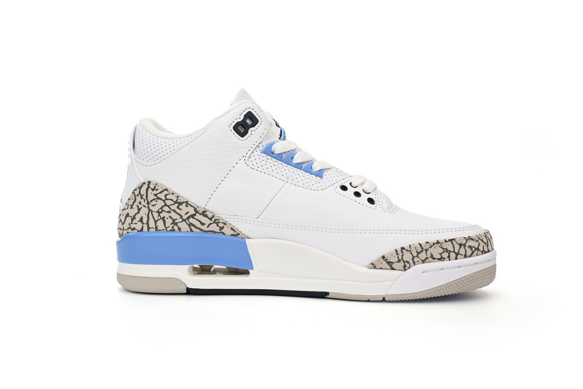 Air Jordan 3 Retro UNC CT8532-104