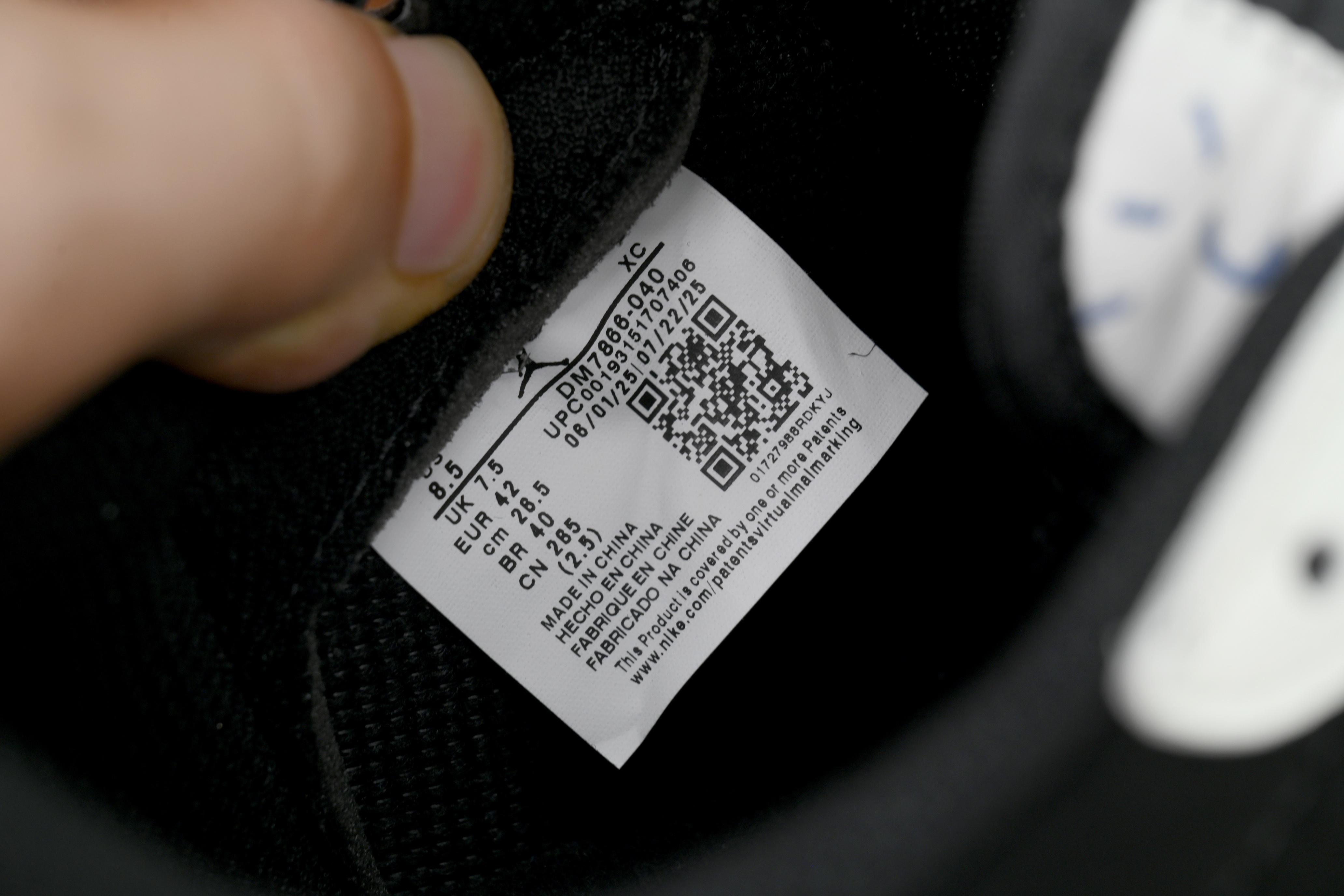 Travis Scott x Air Jordan 1 Low 'Low Hooked Black Jade' DM7866-040