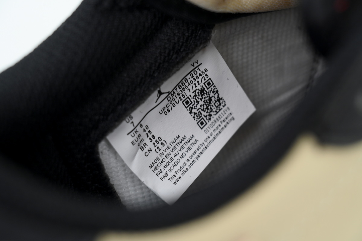 Travis Scott x Air Jordan 1 Retro Low OG SP 'Pale Vanilla' DM7866-201