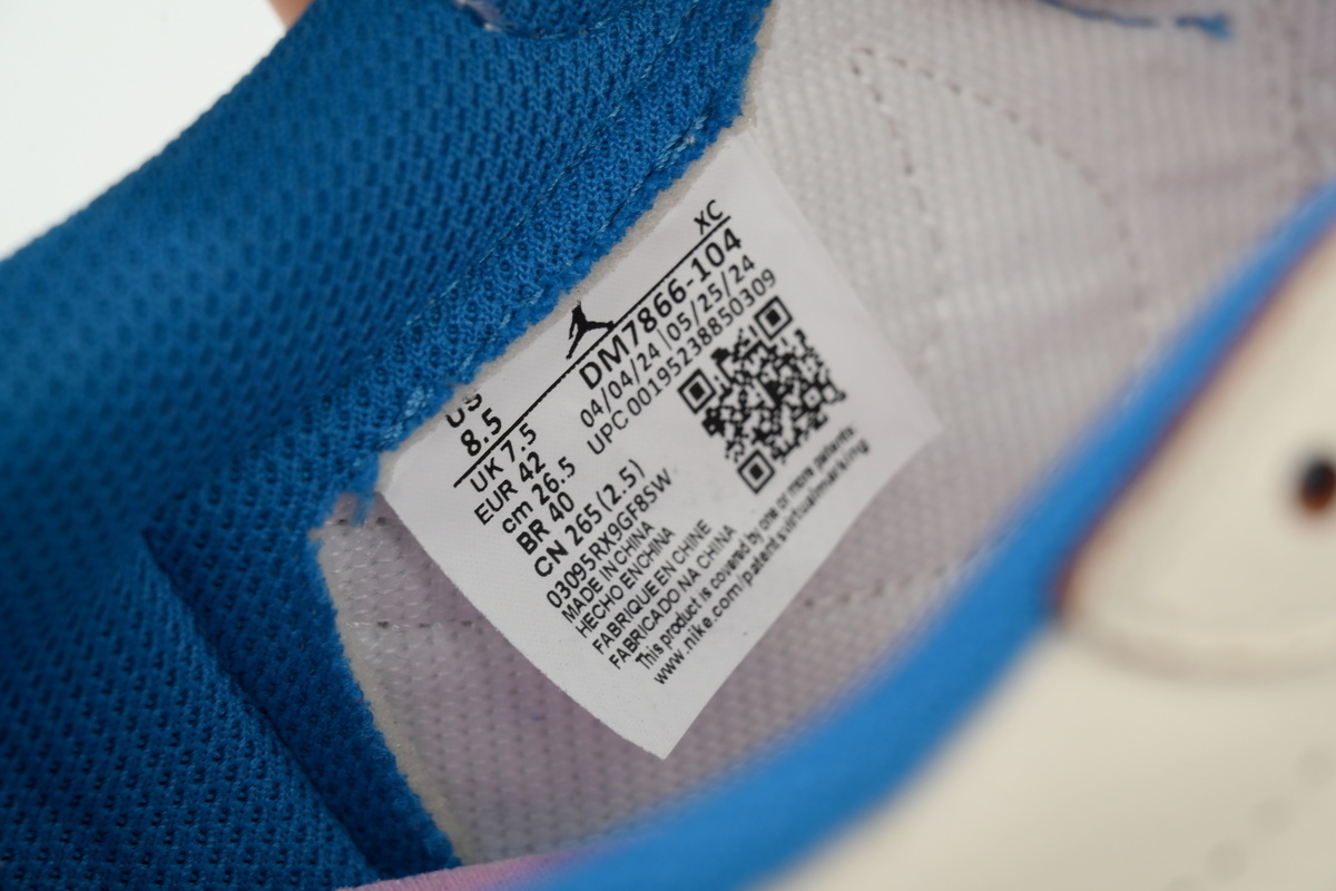 Travis Scott x Air Jordan 1 Retro Low OG SP 'Sail Military Blue' DM7866-104