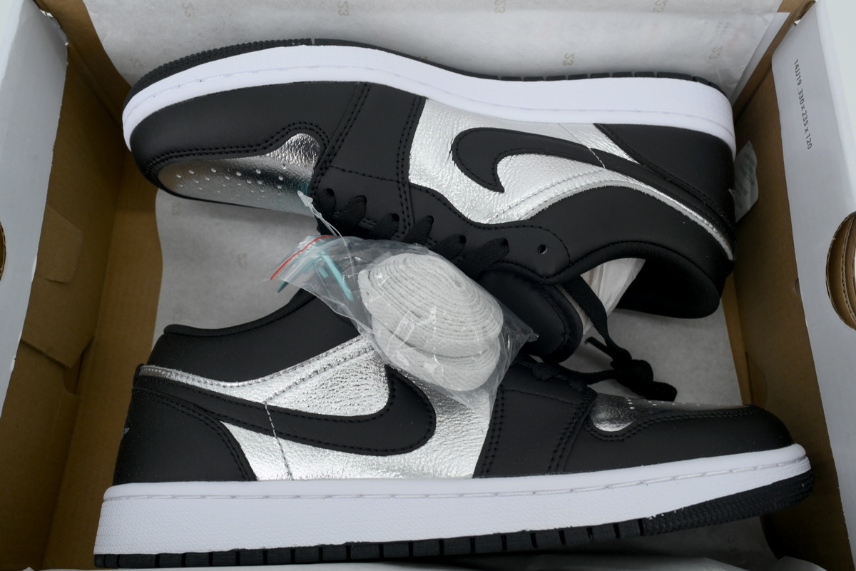 Wmns Air Jordan 1 Low SE 'Silver Toe' DA5551-001