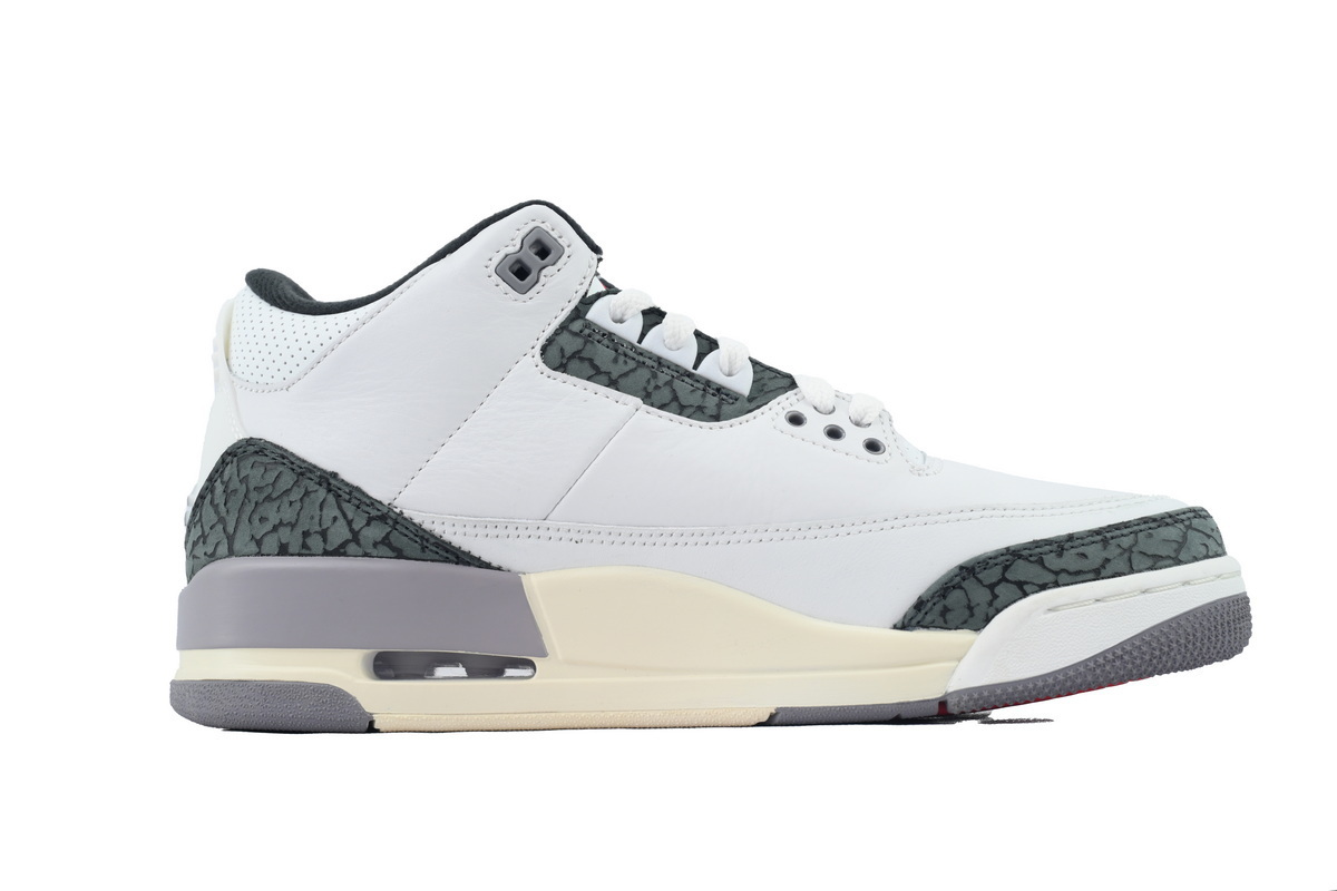 Air Jordan 3 "Cement Grey" CT8532-106