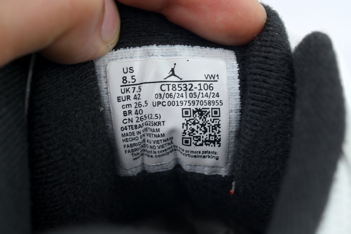 Air Jordan 3 "Cement Grey" CT8532-106