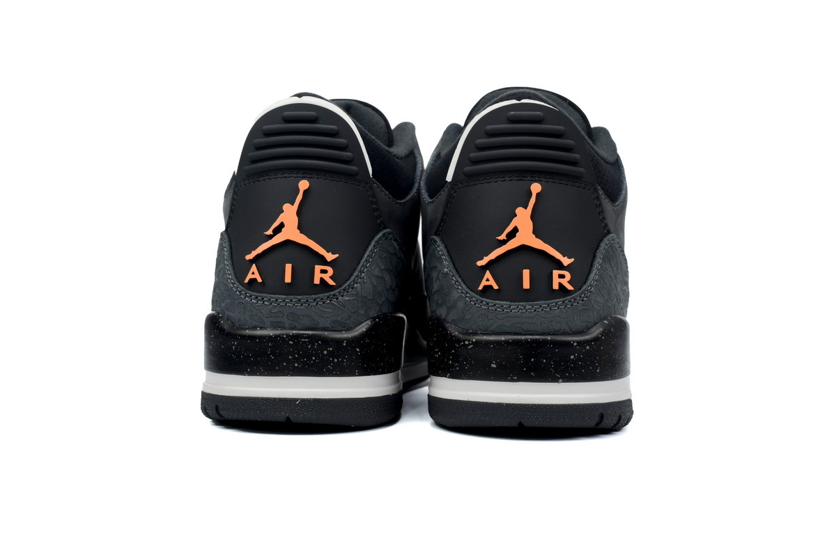 Air Jordan 3 “Fear” CT8532-080