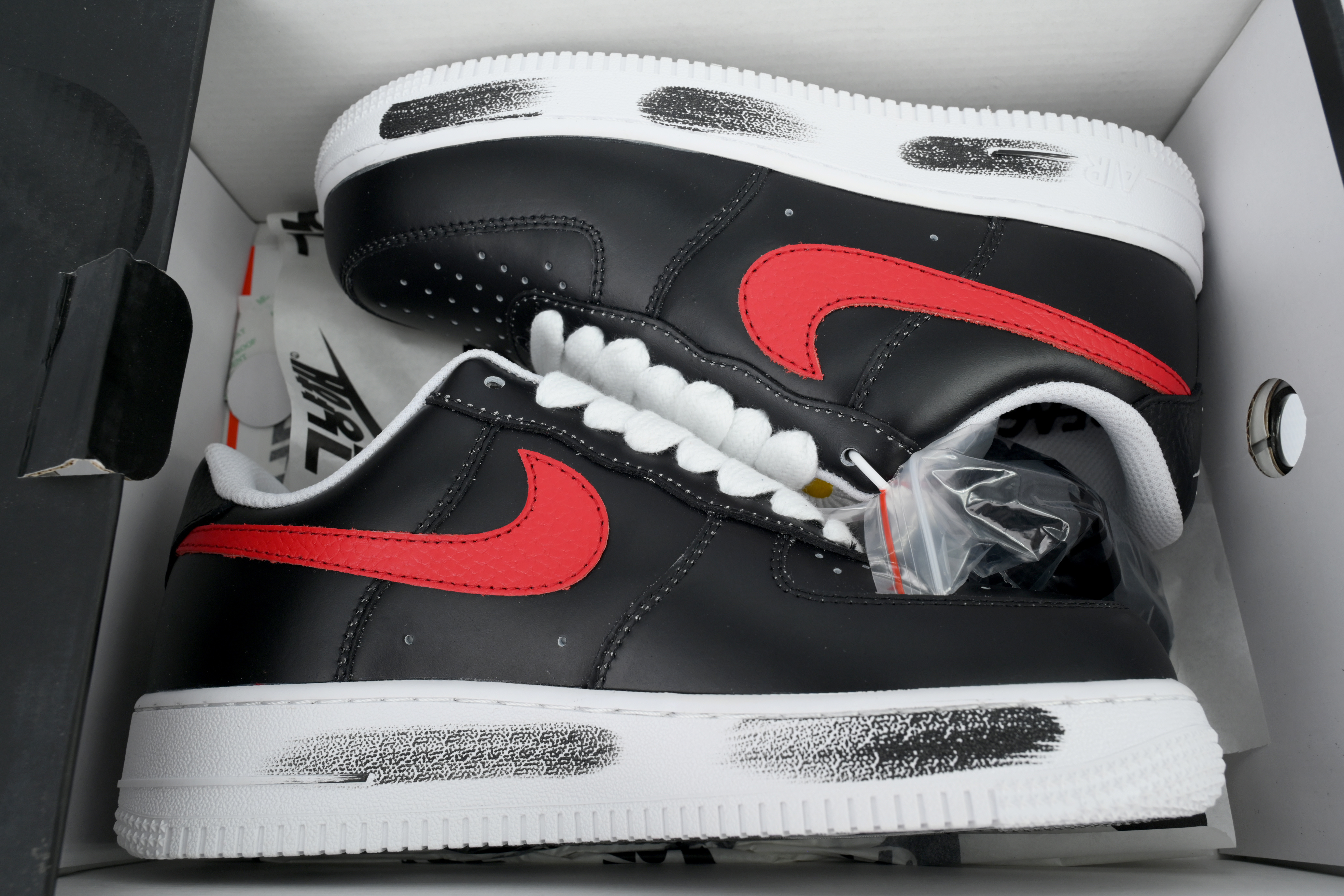 G-Dragon x Air Force 1 '07 'Para-noise - Korea Exclusive' AQ3692-002