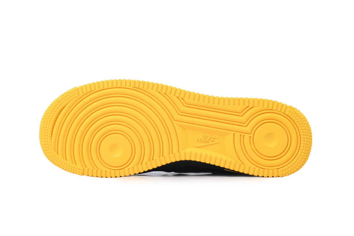Kobe Bryant x Air Force 1 Low 'Lakers Away - Numbered' HV5122-001