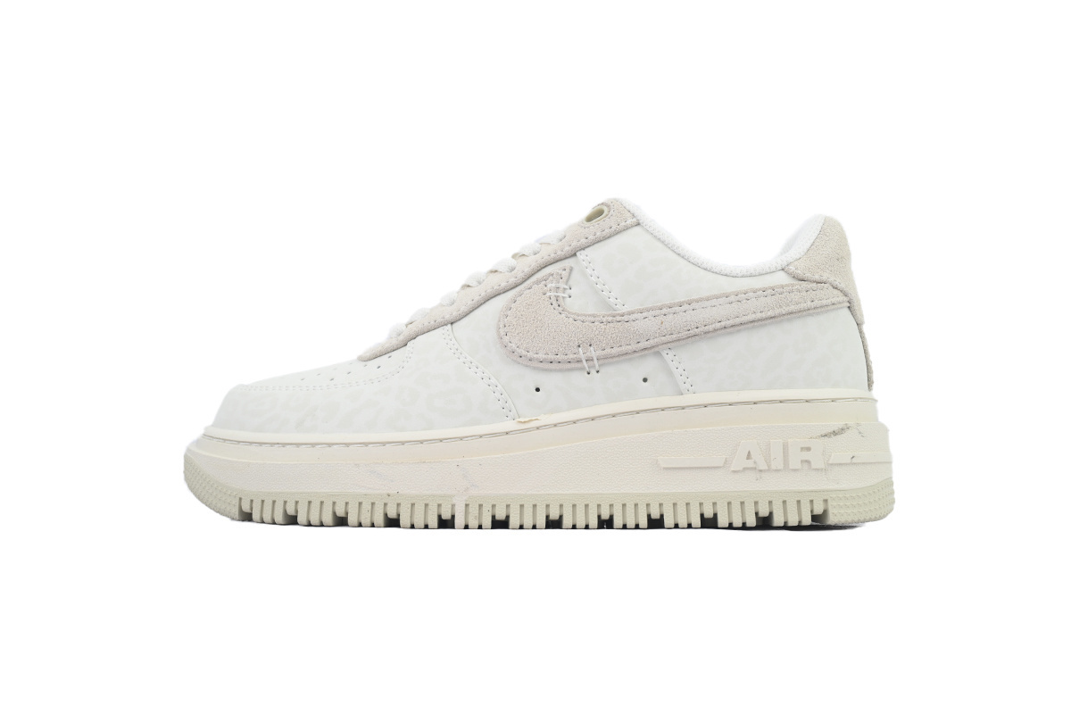 Nike Air Force 1 Luxe 'Triple White' DD9605-100
