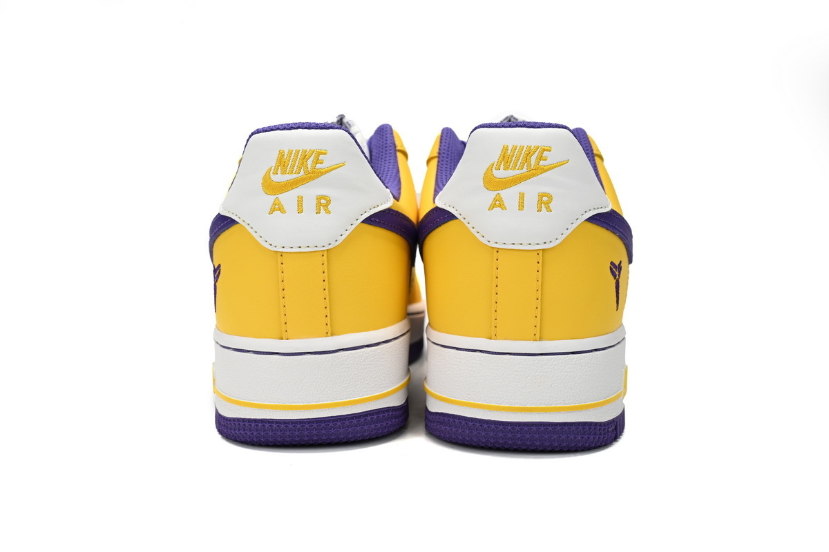 Nike Kobe Bryant x NK Air Force 1 Low Retro QS FZ1151-100