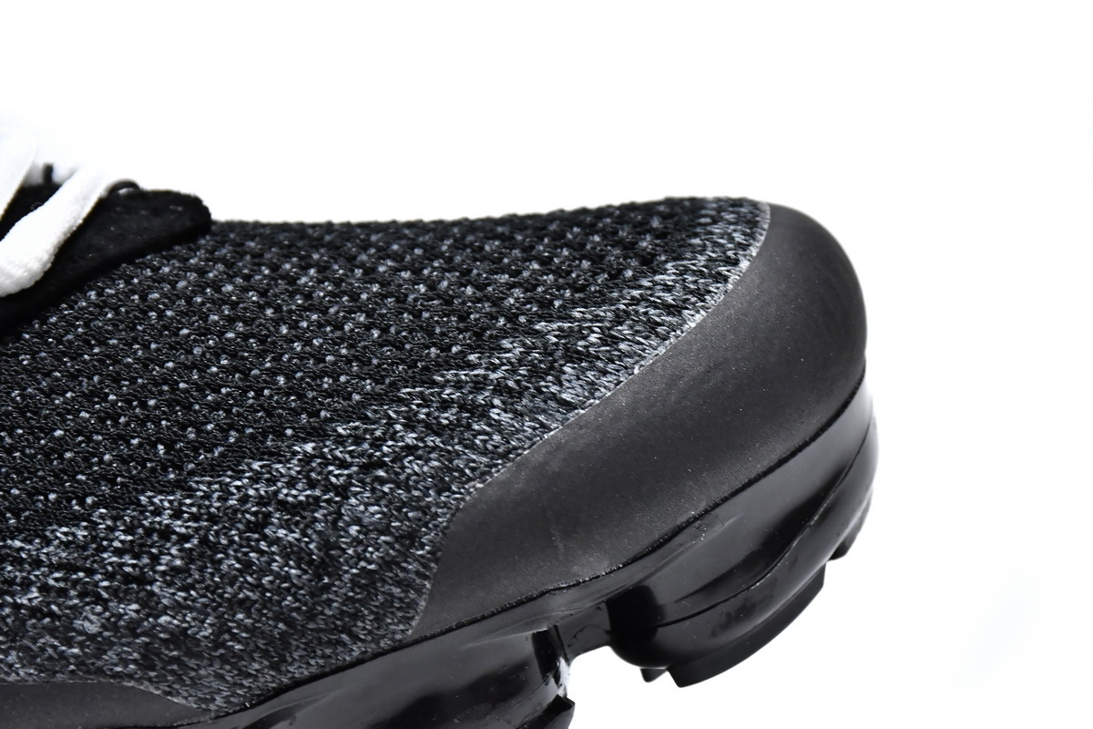 OFF White x Nike Air VaporMax Black White AA3831-001