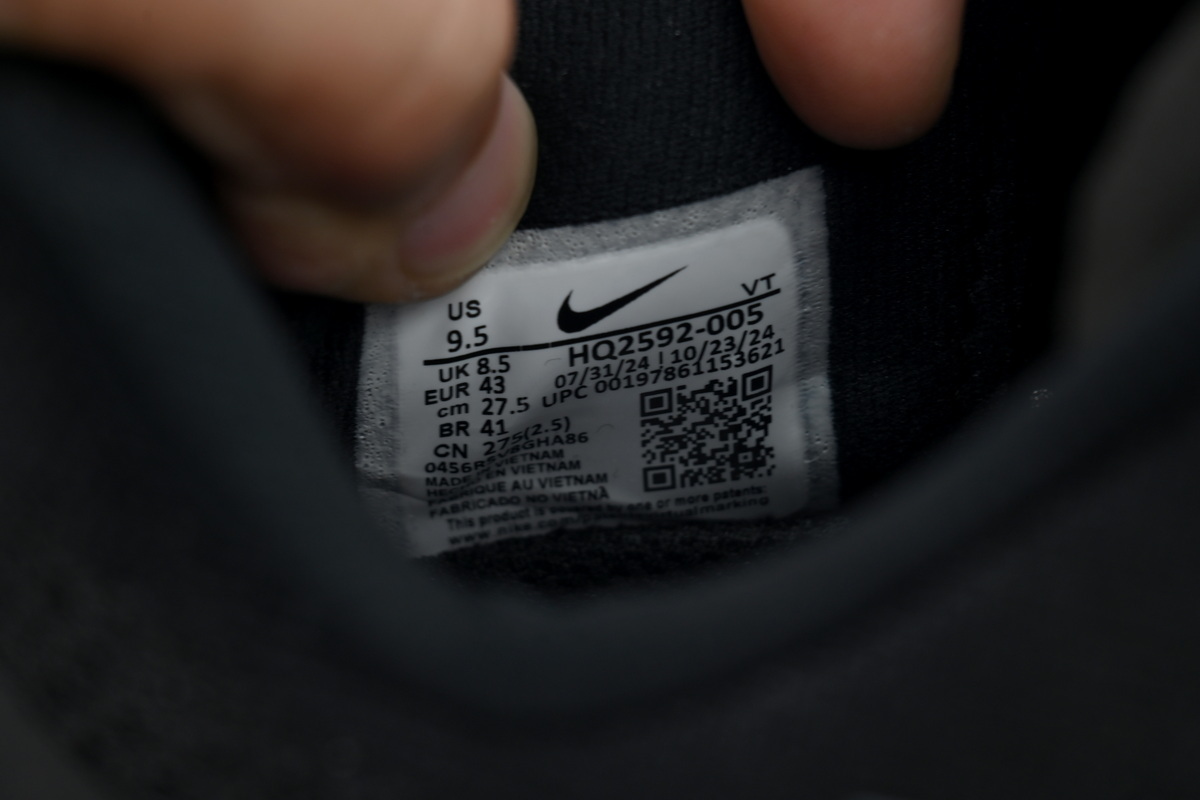 Air Zoom Pegasus Premium 'Black Metallic Silver' HQ2592-005