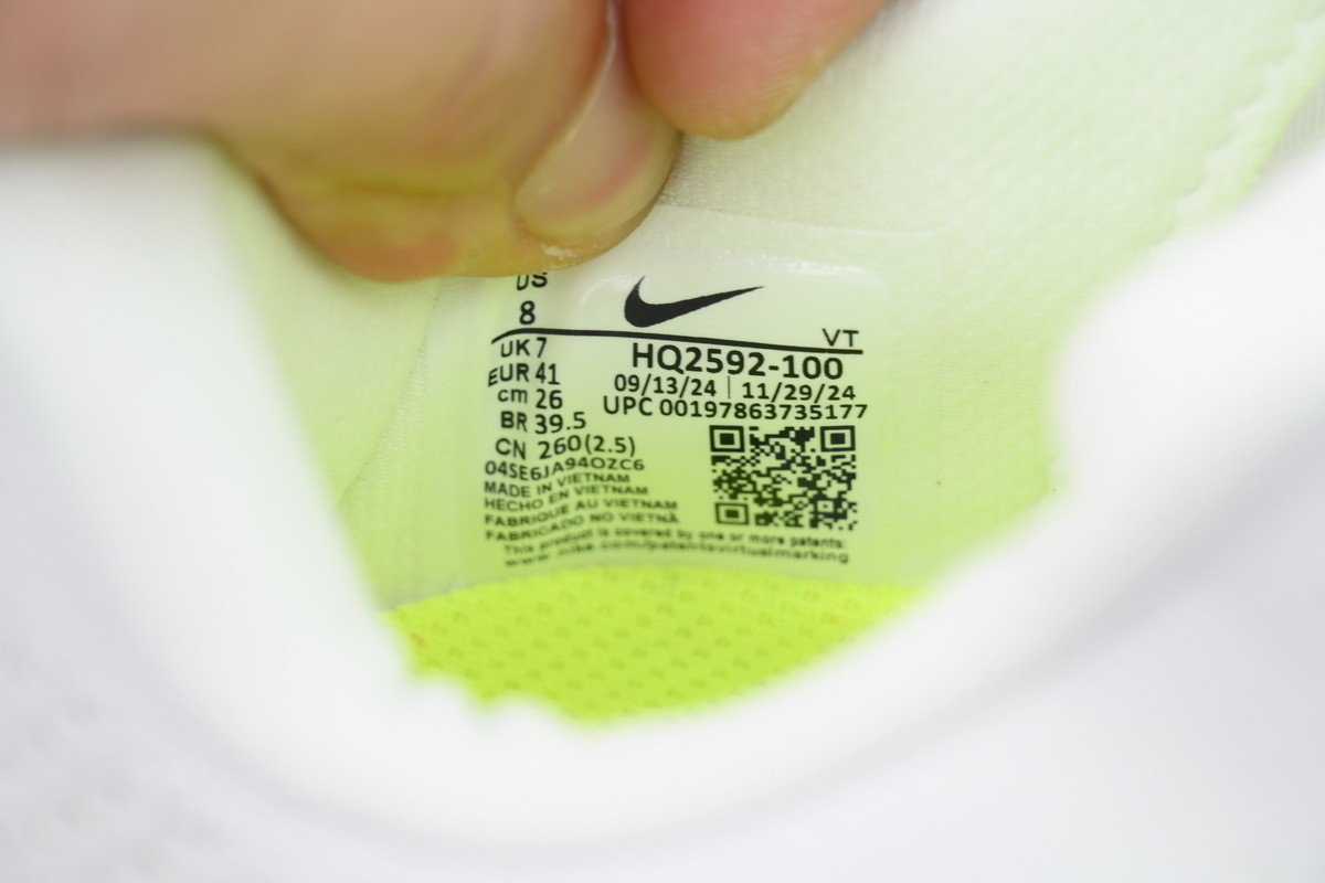 Air Zoom Pegasus Premium 'White Volt' HQ2592-100