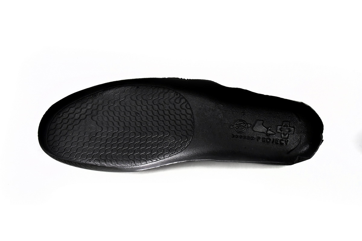 DM5039- 002 Nike Air Zoom G.T. Cut White Laser All Black
