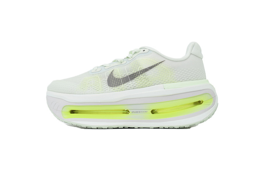 NIKE Vomero 19 Moonlight HQ2050-101