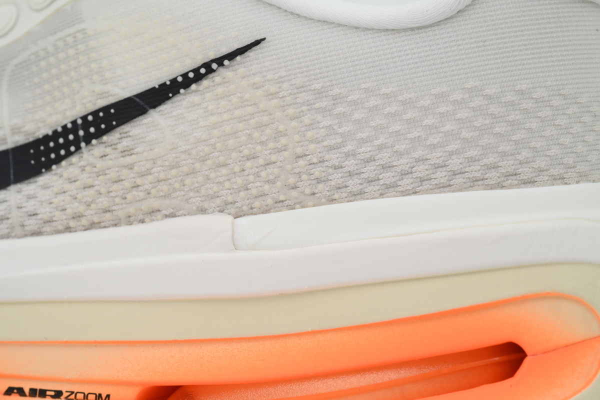 NIKE Vomero 19 White Orange HQ2050-100