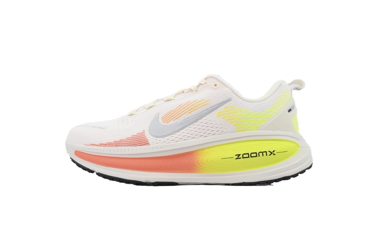 NIKE Wmns Vomero 18 'Phantom Light Wild Mango Volt' HM6804-002