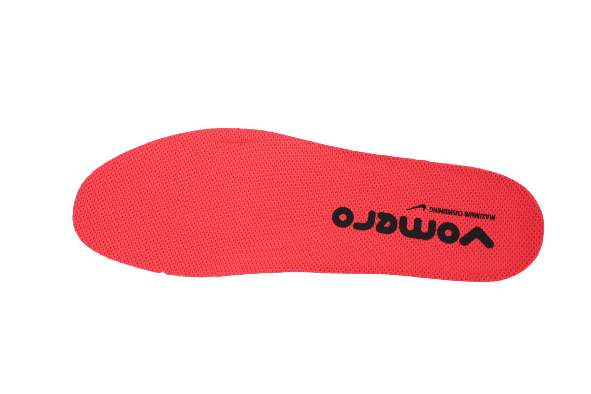 Vomero 18 'Black Bright Crimson' HM6803-008