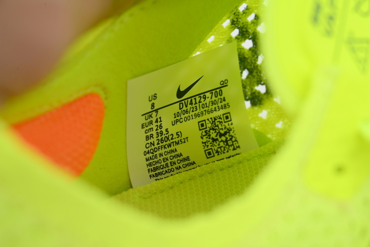 ZoomX VaporFly Next% 3 'Fast Pack' DV4129-700