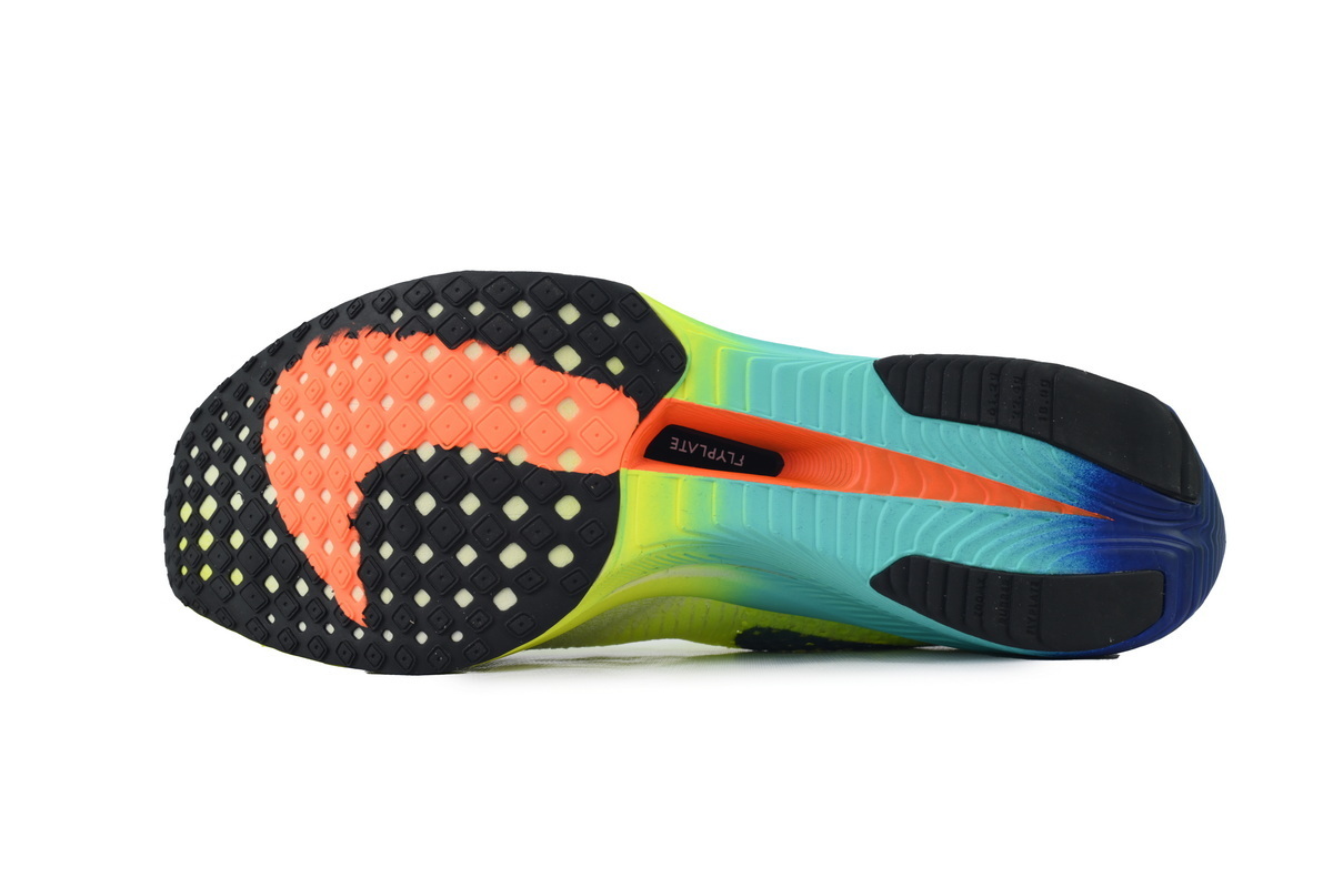 ZoomX VaporFly Next% 3 'Fast Pack' DV4129-700