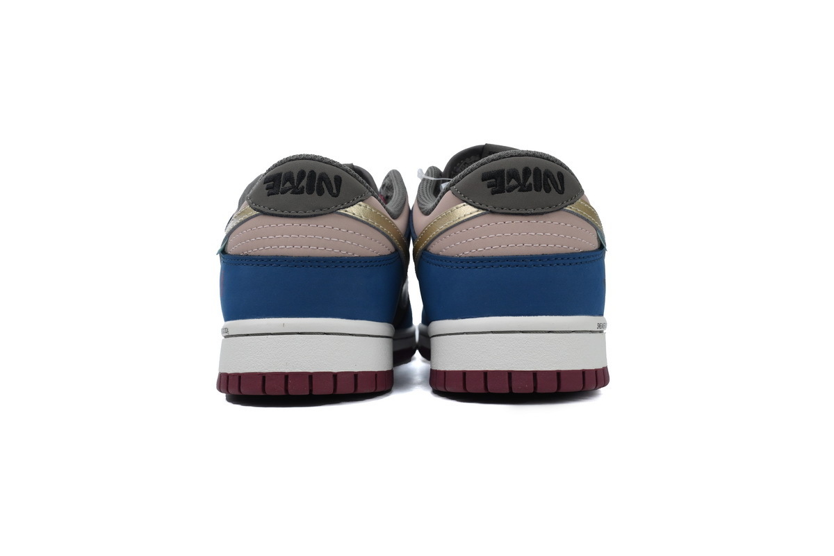 1503-151 Nike SB Dunk Low