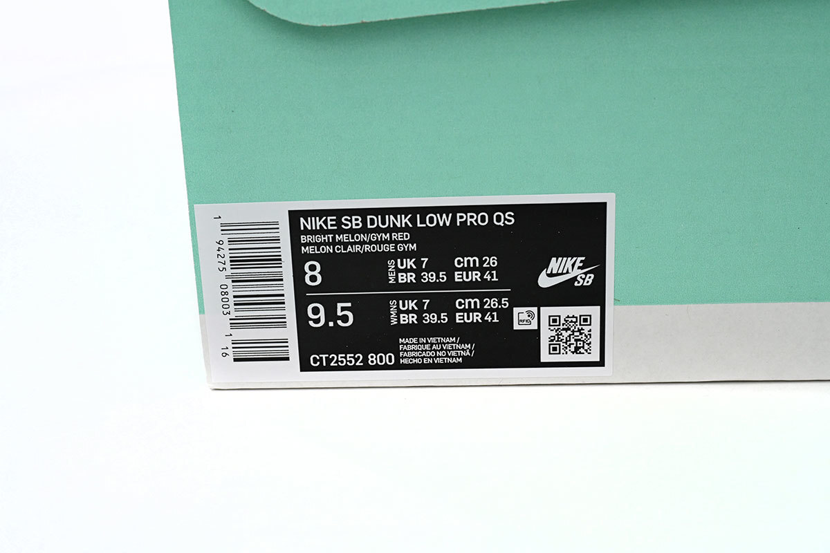 800 Nike SB Dunk Low Strange Love Skateboards CT2552
