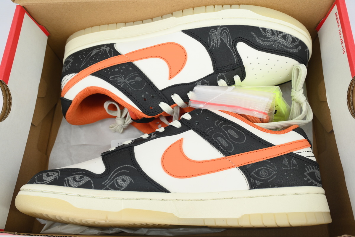 Dunk Low Premium 'Halloween' DD3357-100
