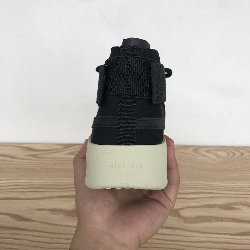 Fear of God 1 x Nike Air“Air Raid”AT8087 002