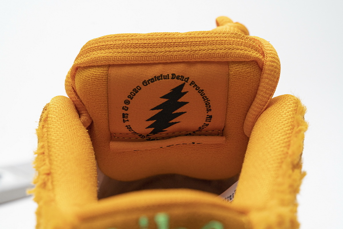 Grateful Dead x Nike SB Dunk Low Pro QS“ Orange Bear” CJ5378-800