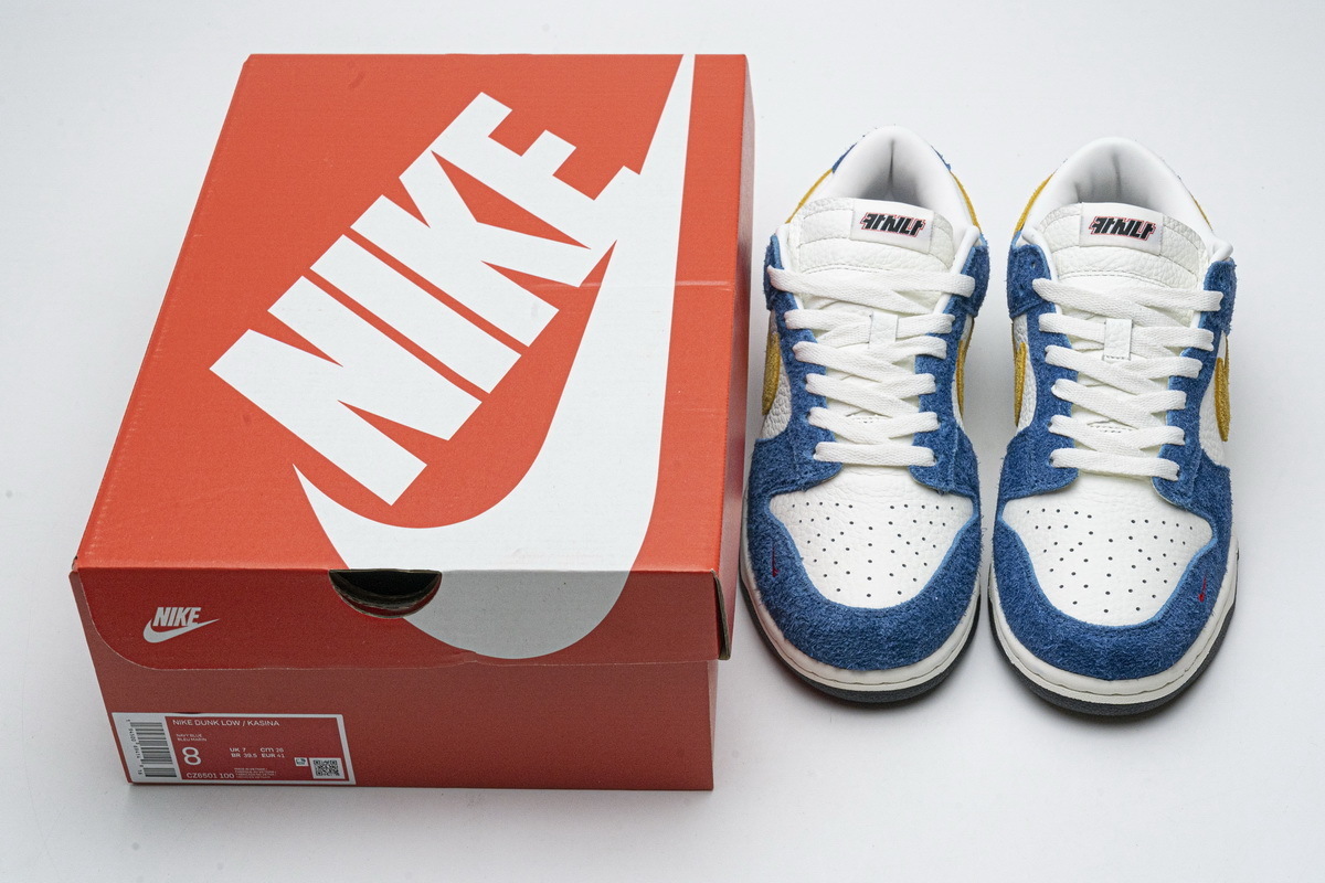 Kasina x Nike Dunk Low “80s Bus” CZ6501-100