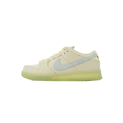 Nike Dunk Low SB 'Mummy' DM0774-111 01