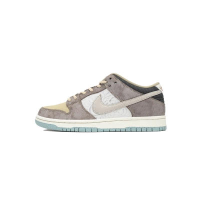 Nike SB Dunk Low ‘’Big Money Savings‘ FZ3129-200 01