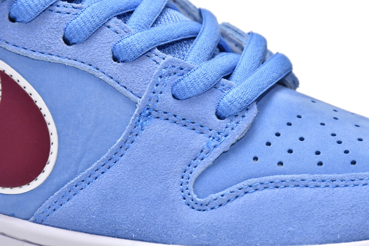 Nike SB Dunk Low Philadelphia Phillies DQ4040-400
