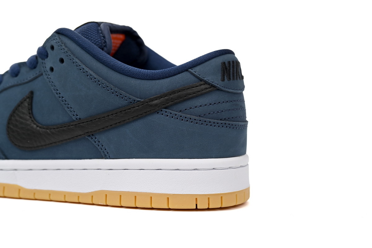 Nike SB Dunk Low Pro ‘’Navy Gum ‘ CW7463-401