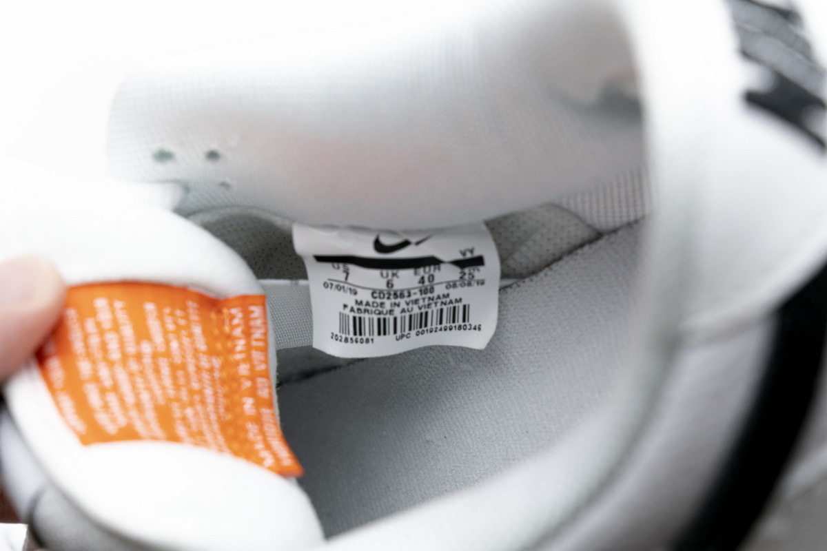 Nike SB Dunk Low Pro ISO “Orange Label” CD2563-100