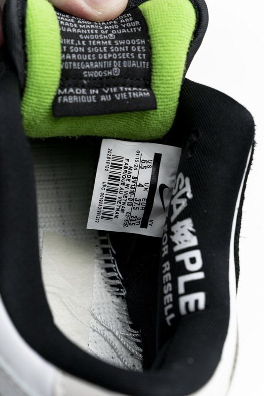 Staple x Nike SB Dunk Low “Panda Pigeon” BV1310-013