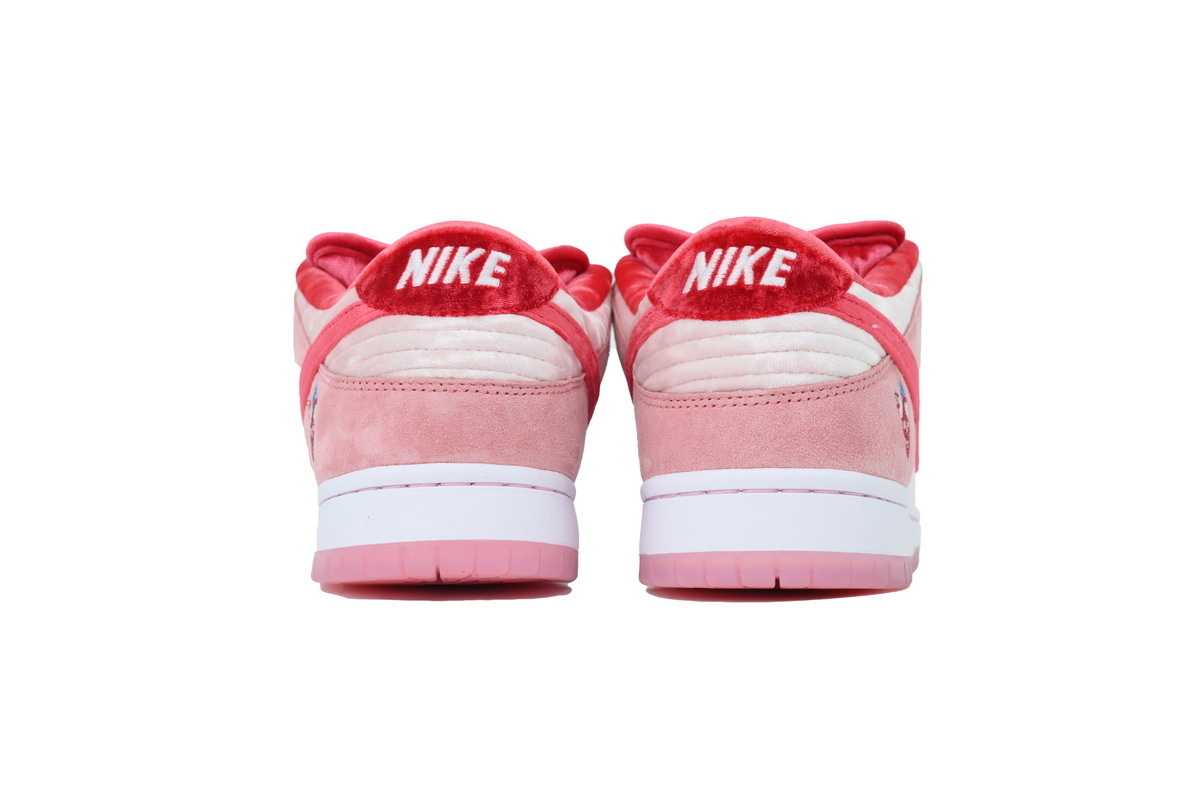 StrangeLove x Nike Dunk Low SB 'Valentine's Day' CT2552-800