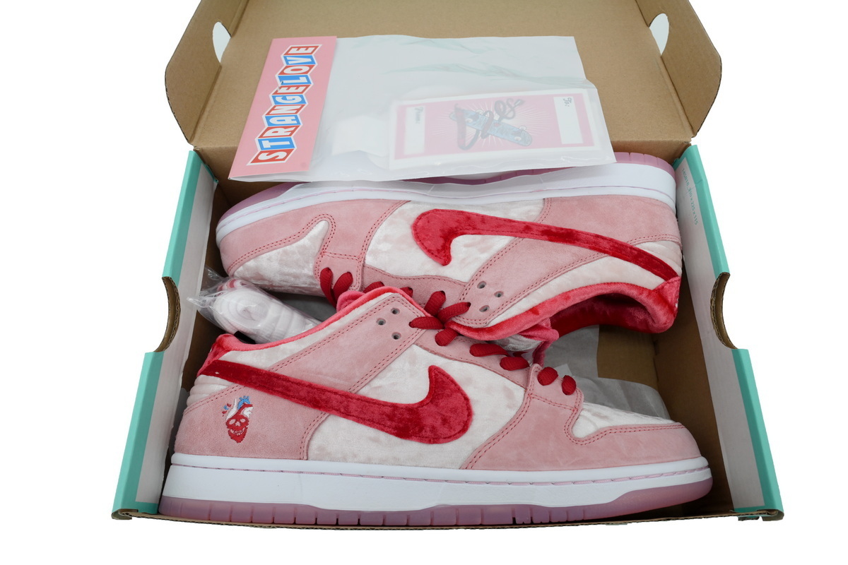 StrangeLove x Nike Dunk Low SB 'Valentine's Day' CT2552-800