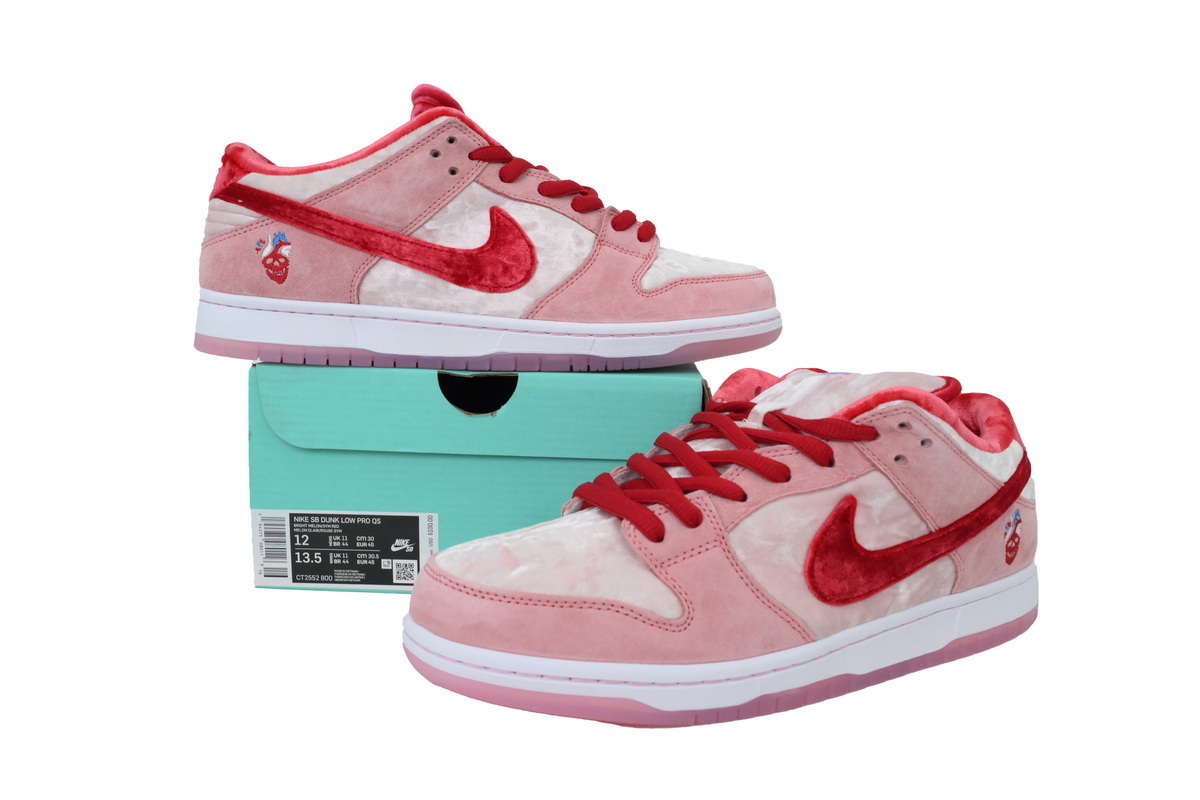 StrangeLove x Nike Dunk Low SB 'Valentine's Day' CT2552-800
