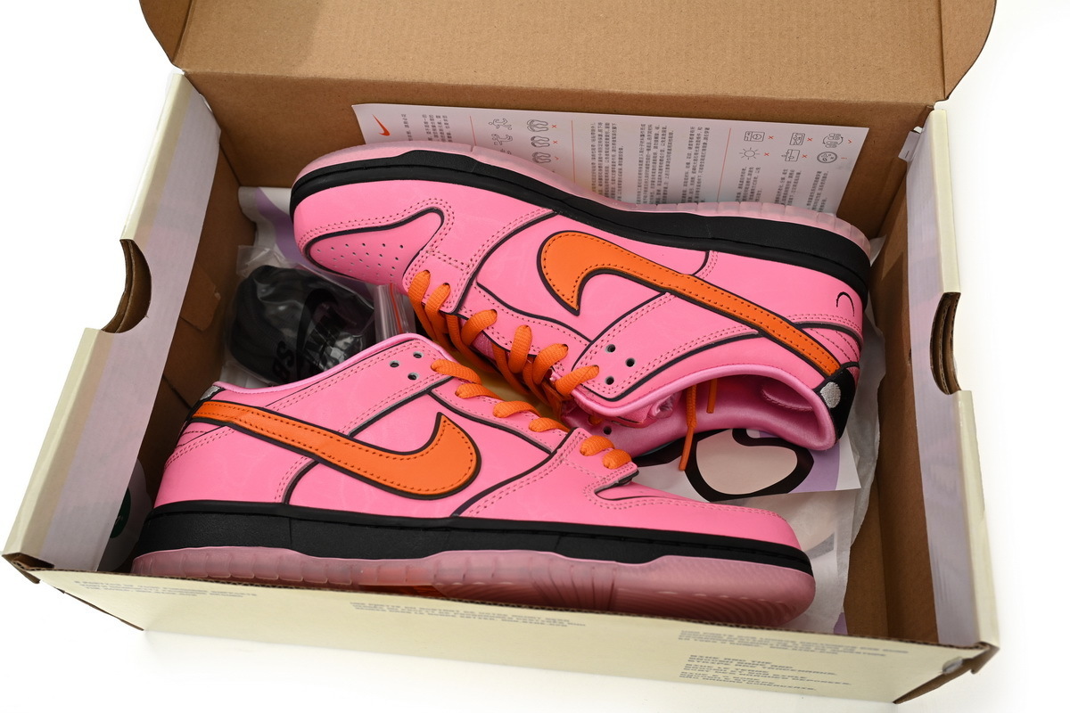 The Powerpuff Girls x Nike SB Dunk Low “Blossom” FD2631-600