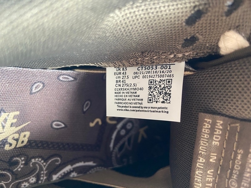 Travis Scott x Nike SB Dunk Low CT5053-001